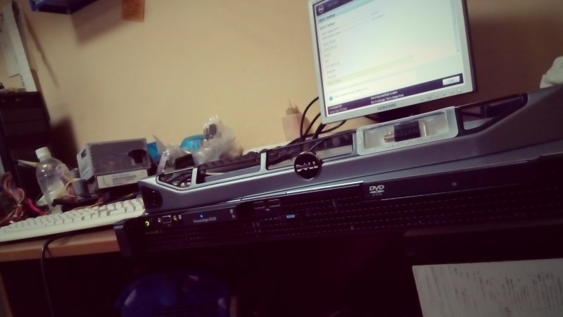 DELL PowerEdge R220 сървър – първоначални настройки. DELL PowerEdge R220 сървър